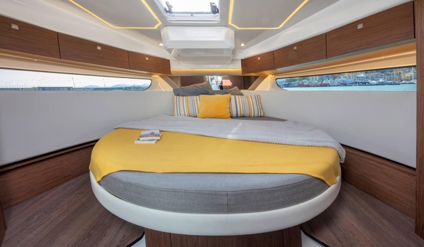 Jeanneau Cap Camarat 9.0 CC - Limestone Private Charters Fleet