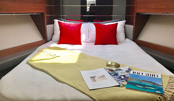 Princess V39 - Limestone Private Charters Fleet