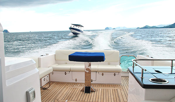 Silvercraft 38 - Limestone Private Charters Fleet